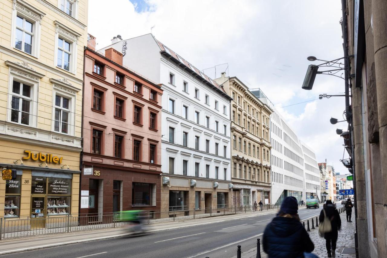 Shick Hostel Breslavia Esterno foto